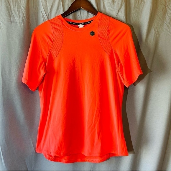 Under Armour Rush Athletic Tee - Picture 1 of 5